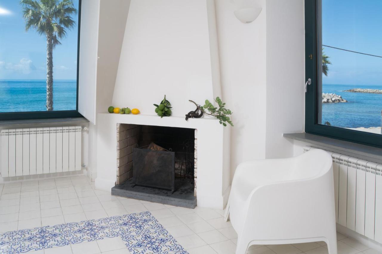 סנטה מריה די קסטלבאטה La Belle Vie B&B מראה חיצוני תמונה